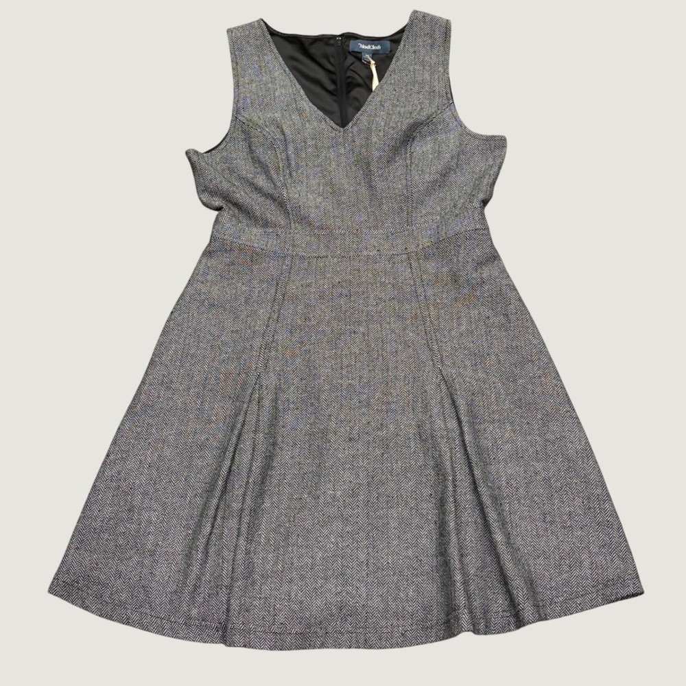 ModCloth Herringbone V-Neck Fit and Flare Sleeveless Dress Black White 10 NEW